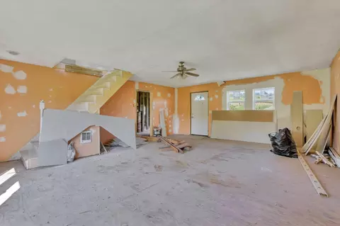 Living - 16451 Cox Rd, Logan, OH 43138 photo 2 of 2