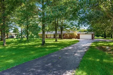 Exterior - 4143 Zuber Rd, Orient, OH 43146 photo 12 of 12