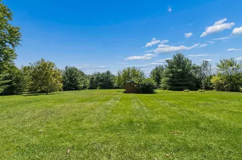 Exterior - 4143 Zuber Rd, Orient, OH 43146 photo 7 of 12