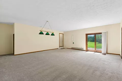 Living - 4143 Zuber Rd, Orient, OH 43146 photo 6 of 6