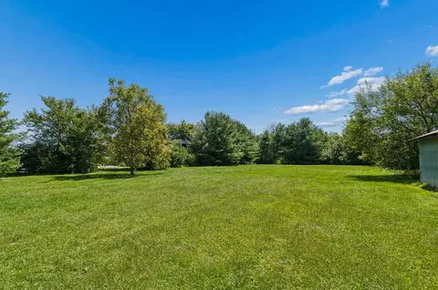 Exterior - 4143 Zuber Rd, Orient, OH 43146 photo 9 of 12