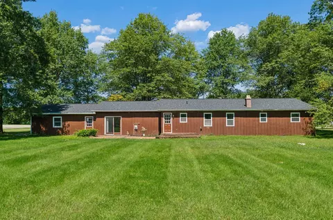 Exterior - 4143 Zuber Rd, Orient, OH 43146 photo 6 of 12