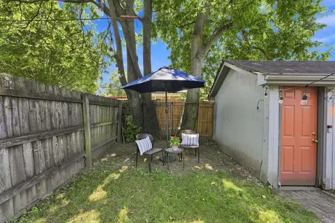 Exterior - 421 E Kossuth St, Columbus, OH 43206 photo 6 of 8