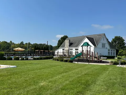 View/Area - 5545 Eagle River Dr #649, Dublin, OH 43016 photo 1 of 1