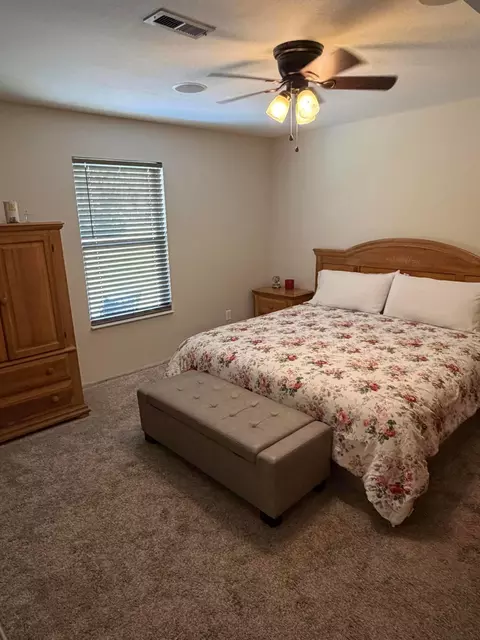 Bedroom - 323 Haystack Ave, Pataskala, OH 43062 photo 4 of 5