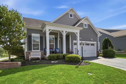 4594 Mcalister Park Dr, Westerville, OH 43082