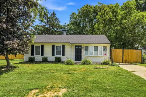 2929 El Paso Dr, Columbus, OH 43204
