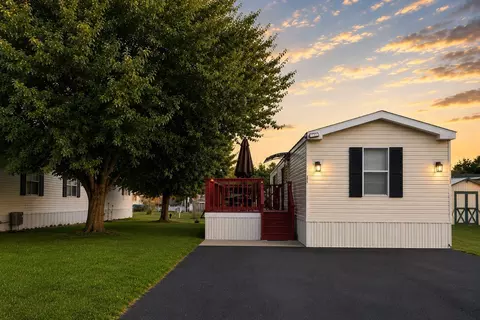 177 Oak Mnr, Ashville, OH 43103
