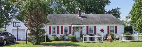 Exterior - 190 Walnut Creek Pike, Circleville, OH 43113 photo 2 of 5