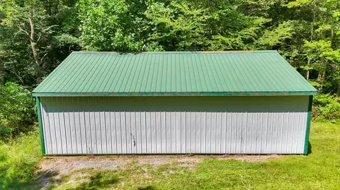 Exterior - 9126 Walnut Dowler Rd, Logan, OH 43138 photo 6 of 6