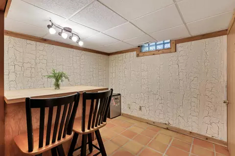 Dining - 9126 Walnut Dowler Rd, Logan, OH 43138 photo 2 of 2