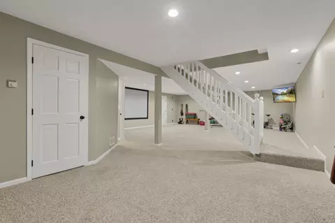 Entry Way - 5205 Forest Run Dr, Dublin, OH 43017 photo 3 of 3