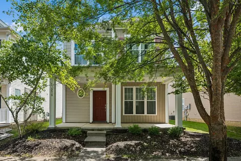 4618 Grand Strand Dr, Grove City, OH 43123