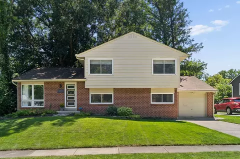 973 Bernard Rd, Columbus, OH 43221