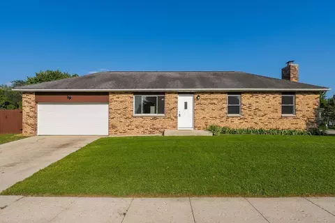 1504 Red Leaf Ln, Columbus, OH 43223