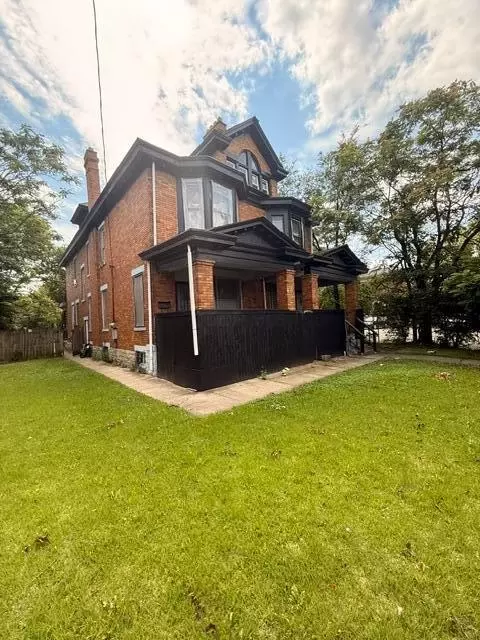 1423 E Main St, Columbus, OH 43205