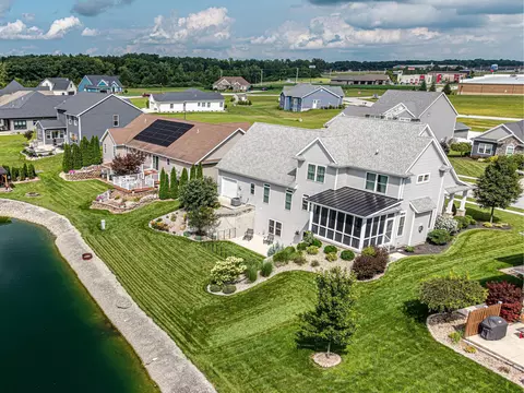 354 Miami Erie Cir, Saint Marys, OH 45885