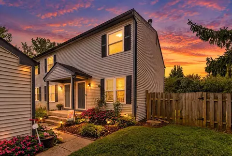 1561 Park Place Dr, Westerville, OH 43081