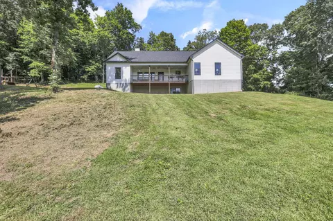 Exterior - 2373 Boving Rd SW, Lancaster, OH 43130 photo 9 of 16