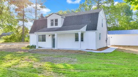 Exterior - 11745 Smith Rd NW, Lithopolis, OH 43136 photo 3 of 10