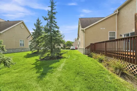 Exterior - 6178 Turvey Loop W, Dublin, OH 43016 photo 7 of 9
