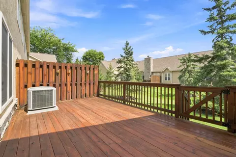 Exterior - 6178 Turvey Loop W, Dublin, OH 43016 photo 8 of 9