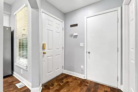 Entry Way - 6178 Turvey Loop W, Dublin, OH 43016 photo 1 of 8