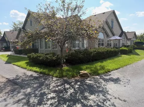 1283 Cascade Dr #14, Grove City, OH 43123
