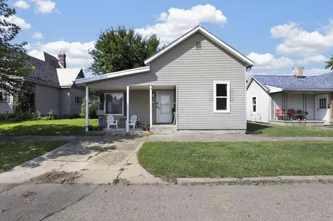 Exterior - 586 E Main St, Logan, OH 43138 photo 3 of 14