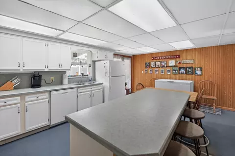 Kitchen - 11 E Mound St, Fredericktown, OH 43019 photo 1 of 6