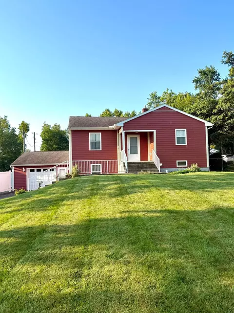 417 W Circle Ave, Washington Court House, OH 43160