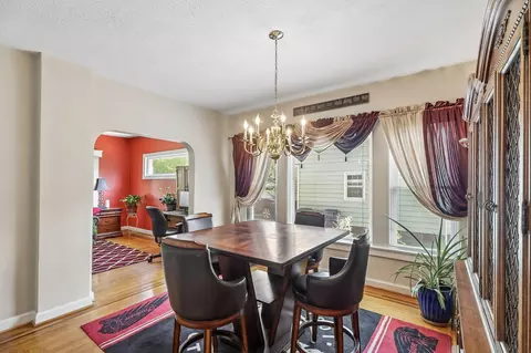 Dining - 651 Haven Ave, Hamilton, OH 45013 photo 1 of 2