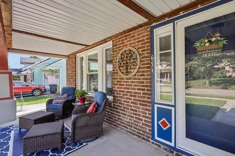 Exterior - 651 Haven Ave, Hamilton, OH 45013 photo 5 of 8