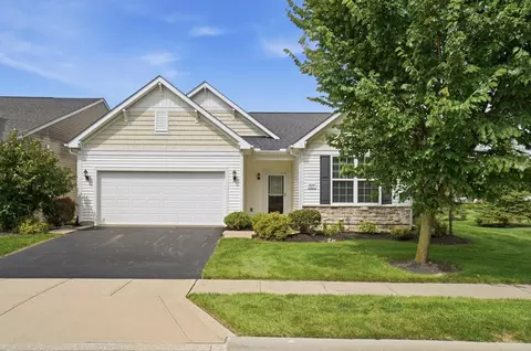 2057 Common Bent Dr, Sunbury, OH 43074