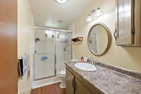 Bath - 313 E Farming St, Marion, OH 43302 photo 1 of 1
