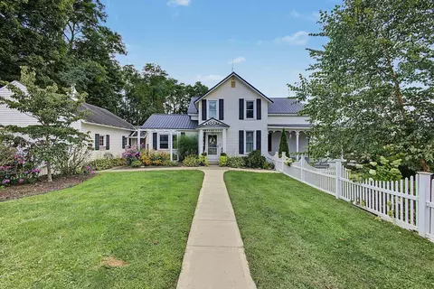 8940 Green Valley Rd, Mount Vernon, OH 43050