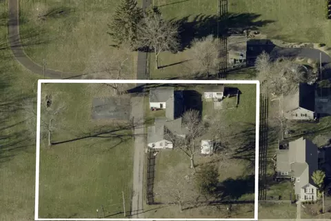 3939 Elm St, Grove City, OH 43123
