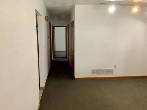 Entry Way - 104 Highland, Circleville, OH 43113 photo 1 of 1