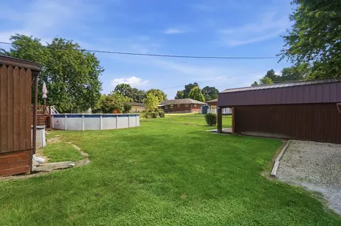 Exterior - 4522 Laredo St, Springfield, OH 45503 photo 19 of 19
