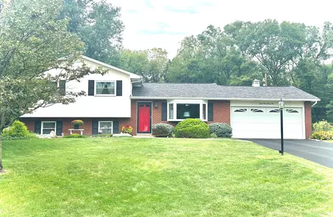 5391 Banbury Dr, Columbus, OH 43235