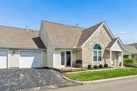 7830 Meadowlark Ln S, Reynoldsburg, OH 43068