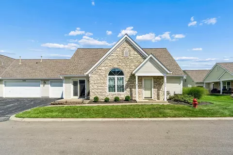 7830 Meadowlark Ln S, Reynoldsburg, OH 43068