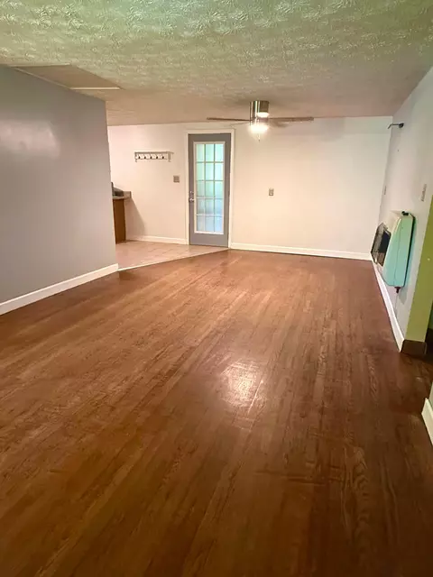 Living - 10654 State Route 139, Jackson, OH 45640 photo 4 of 4