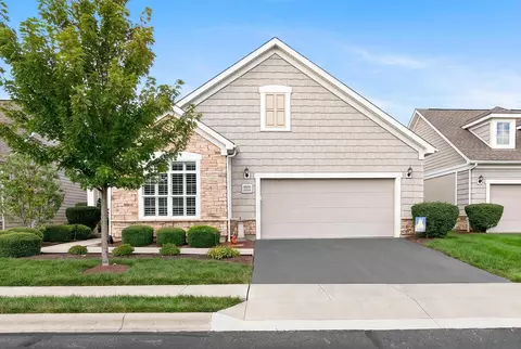 6810 Pavilion Landing Pl, Westerville, OH 43082