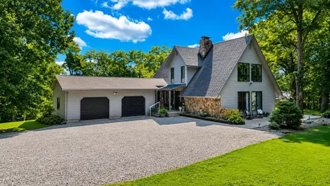 10944 Wilson Rd, Utica, OH 43080