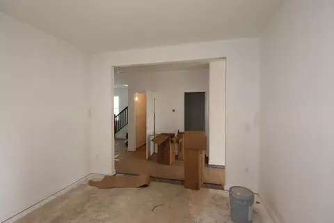 Living - 1023 Dawsons Dr, Hebron, OH 43025 photo 5 of 5