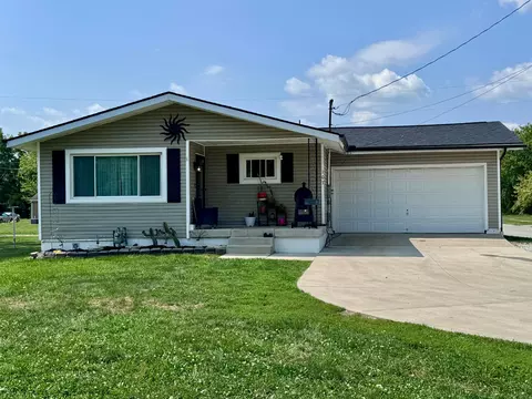 107 Jefferson Ave, Ashville, OH 43103