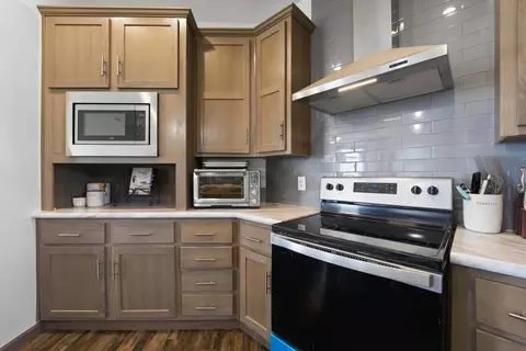 Kitchen - 11144 Dingess Rd, Circleville, OH 43113 photo 2 of 2