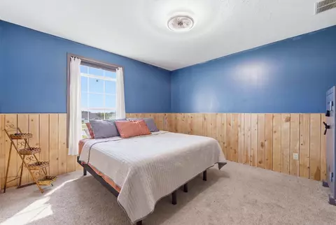 Bedroom - 11144 Dingess Rd, Circleville, OH 43113 photo 3 of 4