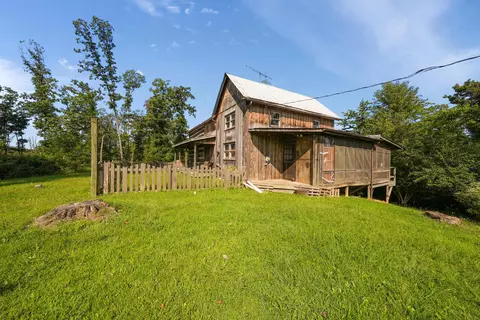 24657 Pole Ridge Rd, South Bloomingville, OH 43152